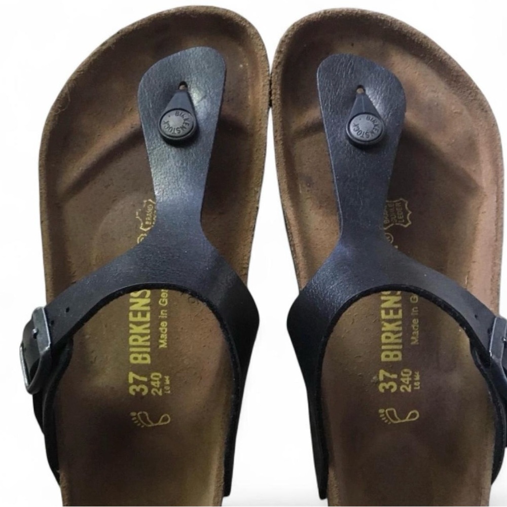 Birkenstock Gizeh sandals, size 37